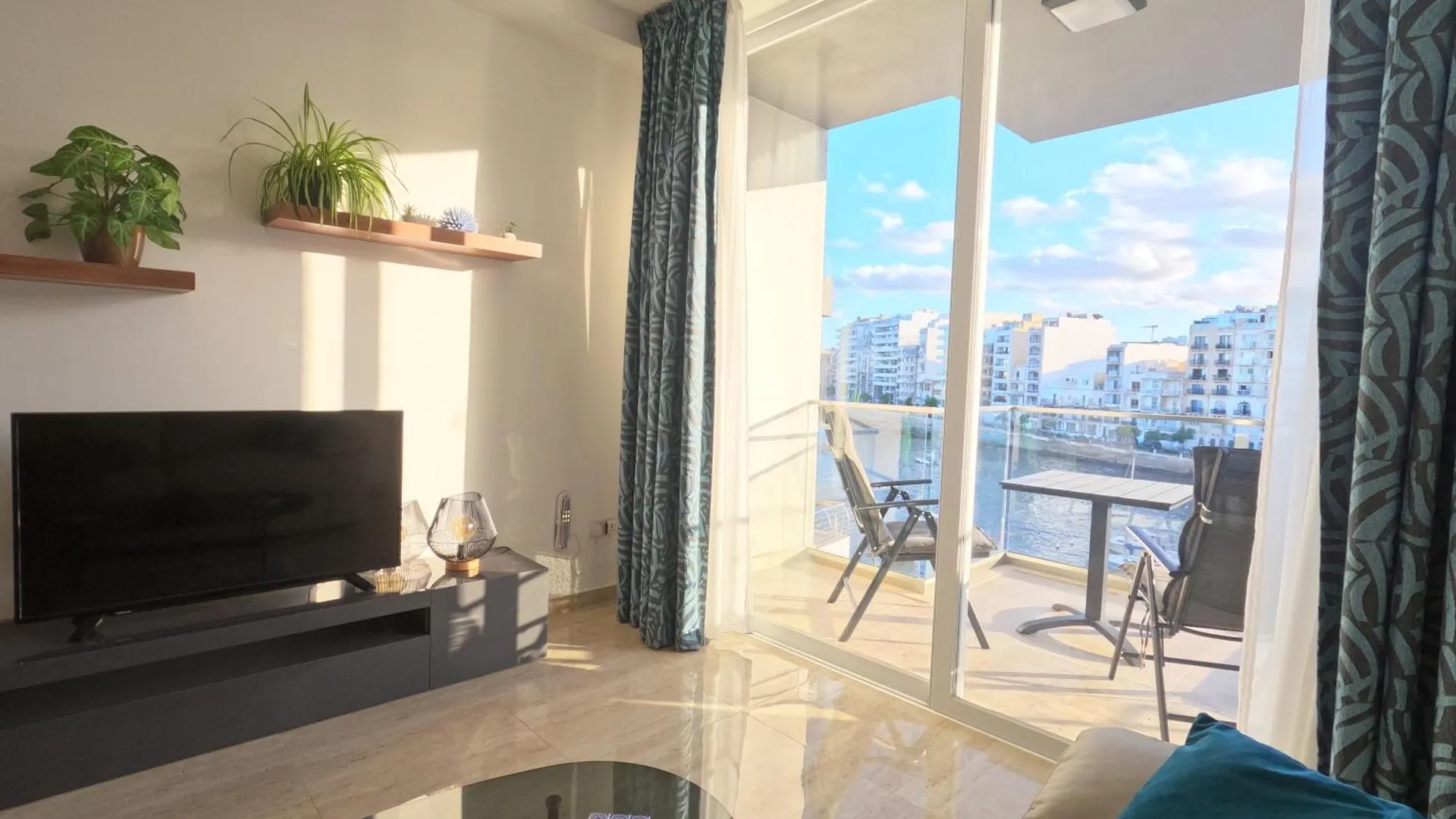 Spinola Seaview Deluxe 1 Bedroom Saint Julian's Apartment